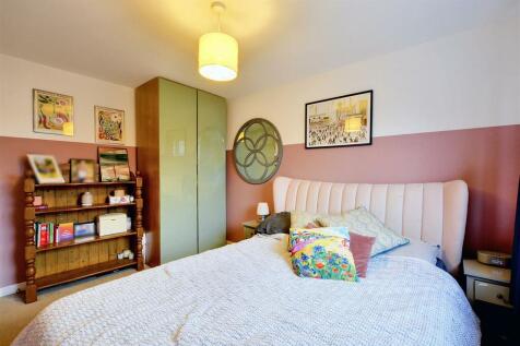 Bedroom 2_2.jpeg