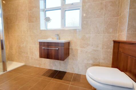 Ensuite_1.jpeg
