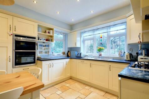 Kitchen_ (1).jpeg