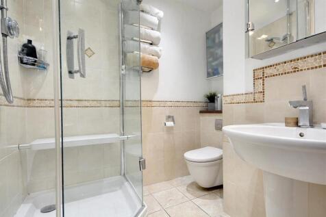 Ensuite_1.jpeg