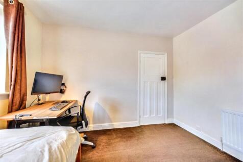 Bedroom 2_1.jpeg