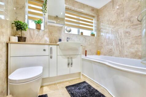 Bathroom.jpeg