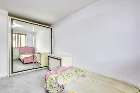 Bedroom 3_2.jpeg