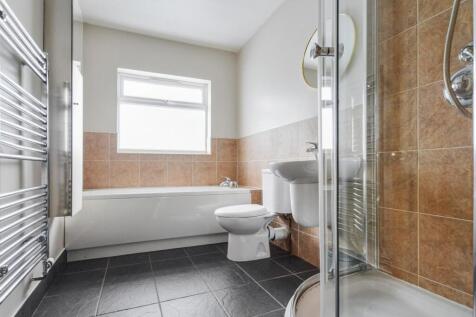Bathroom.jpeg
