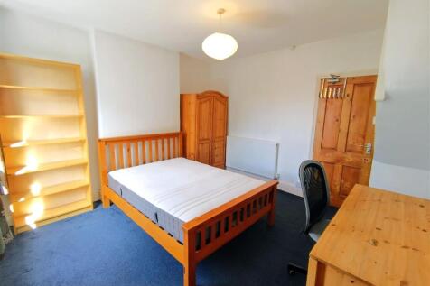 Bedroom Three.jpg