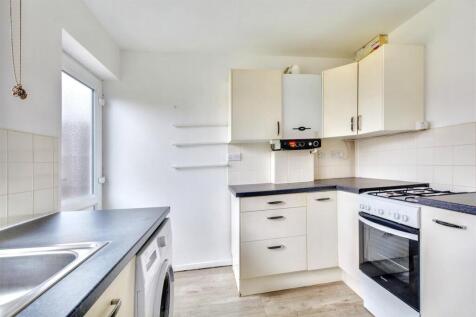 Kitchen_2.jpeg
