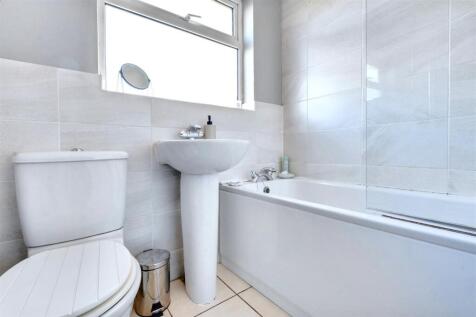 Bathroom.jpeg