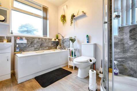 Shower Room.jpeg