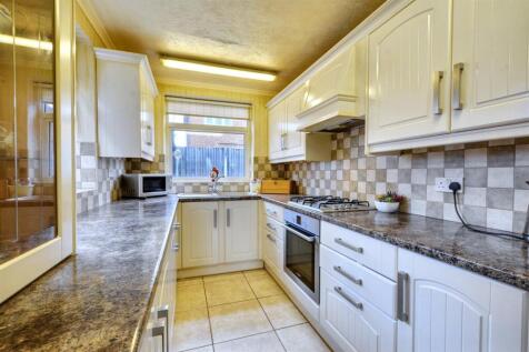 Kitchen_3.jpeg