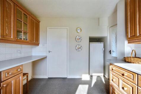 Kitchen_3.jpeg
