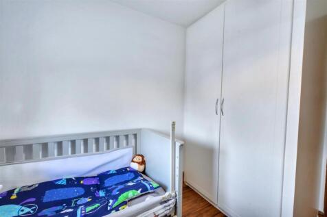 Bedroom 3_2.jpeg