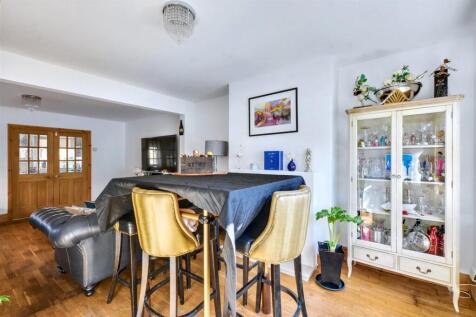 Dining Room_1.jpeg