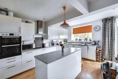 Kitchen_ (2).jpeg
