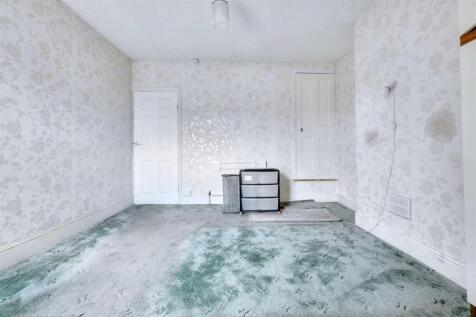 Bedroom One_2.jpeg