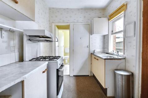 Kitchen_1.jpeg