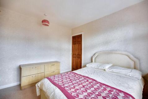 Bedroom 2_2.jpeg