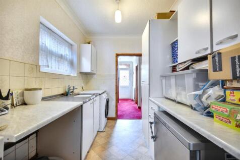 Utility Room_2.jpeg