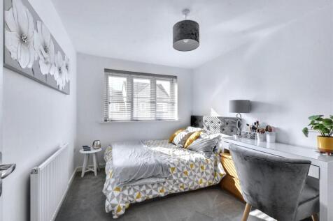 Bedroom 2.jpeg