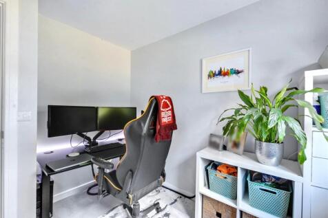 Bedroom 4_2.jpeg