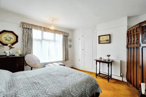 Bedroom 2.jpeg