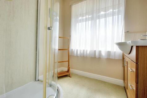 Shower Room.jpeg