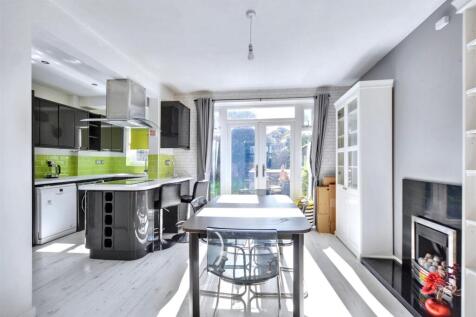 Dining Room_2.jpeg