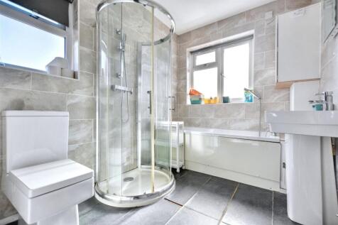 Bathroom.jpeg