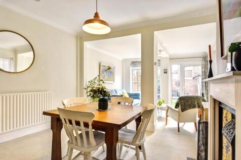 Dining Room_2.jpeg