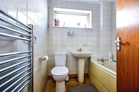 Bathroom.jpeg