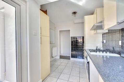 Kitchen_4.jpeg