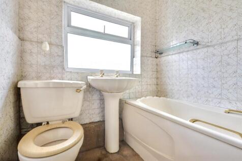 Bathroom.jpeg