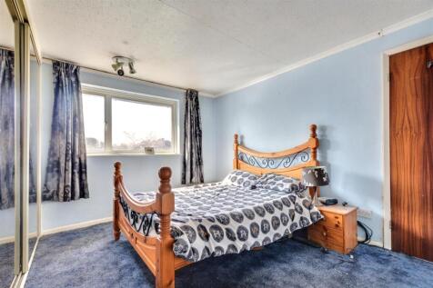 Bedroom One_1.jpeg
