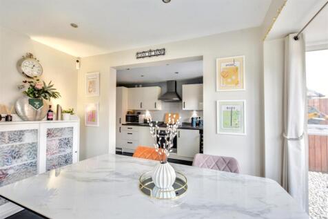 Dining Room_2.jpeg