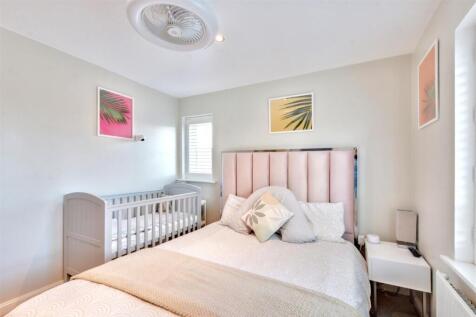 Bedroom 1_3.jpeg