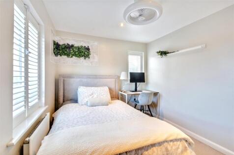 Bedroom 2_3.jpeg