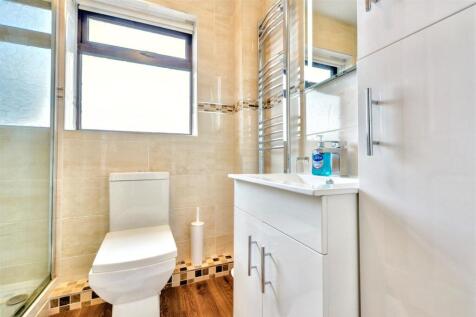 Bathroom.jpeg