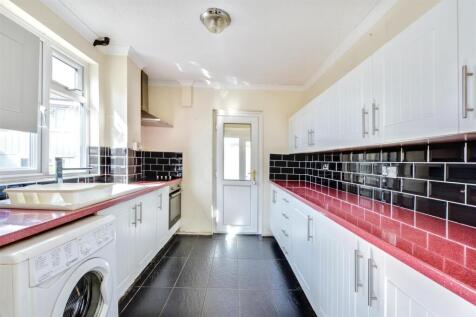 Kitchen_1.jpeg