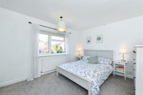 108meadowrd-23.jpg