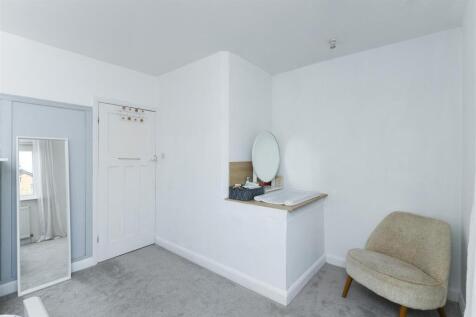 108meadowrd-26.jpg