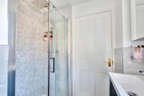 Ensuite 2_4.jpeg