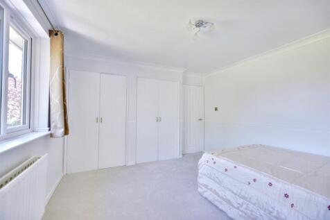 Bedroom 2_2.jpeg