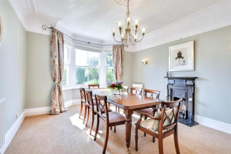 Dining Room_1.jpeg