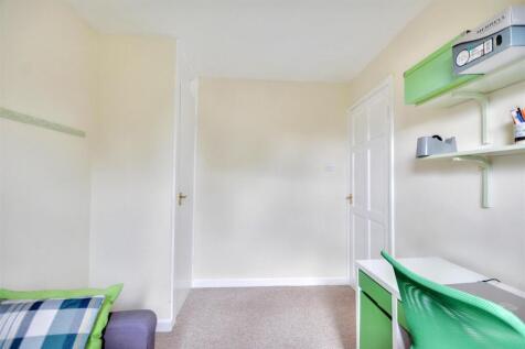 Bedroom 3_2.jpeg