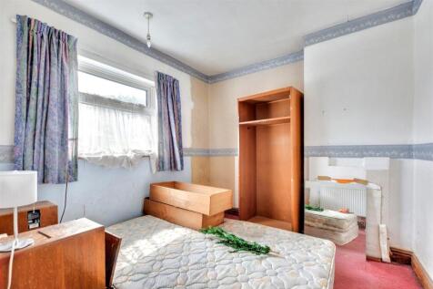Bedroom One_1.jpeg