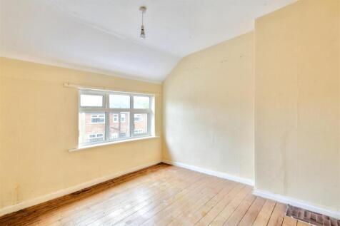 Bedroom 1.jpeg