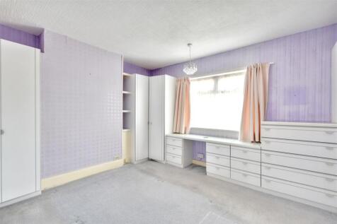 Bedroom 1_1.jpeg
