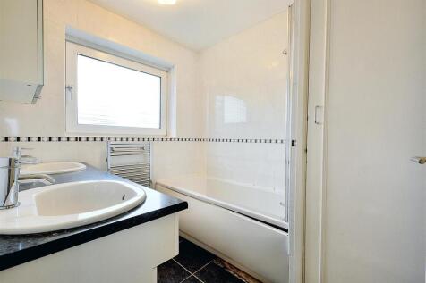 Bathroom.jpeg