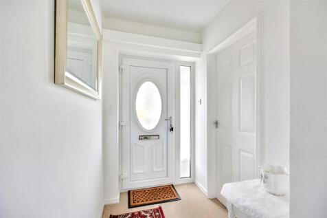 Entrance Hall_3.jpeg
