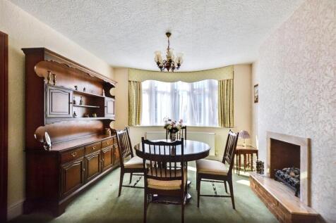 Dining Room_1.jpeg