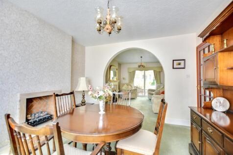 Dining Room_3.jpeg